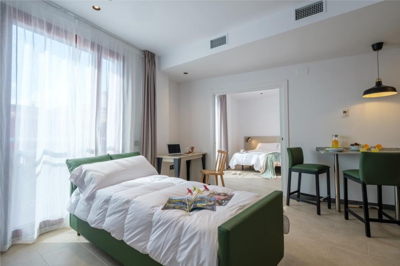 Appartement Tgna Reial 1 à Tarragone Extérieur photo